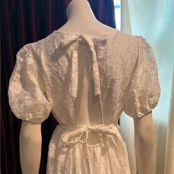 Moon River Smocked Puff Sleeve Dress - Picture 6 of 6